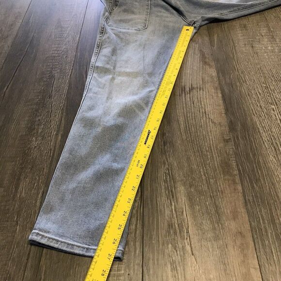 Gap Girlfriend Coupe Girlfriend Womens Light Wash Indigo Patch Pocket Size 8/29 - Picture 8 of 12